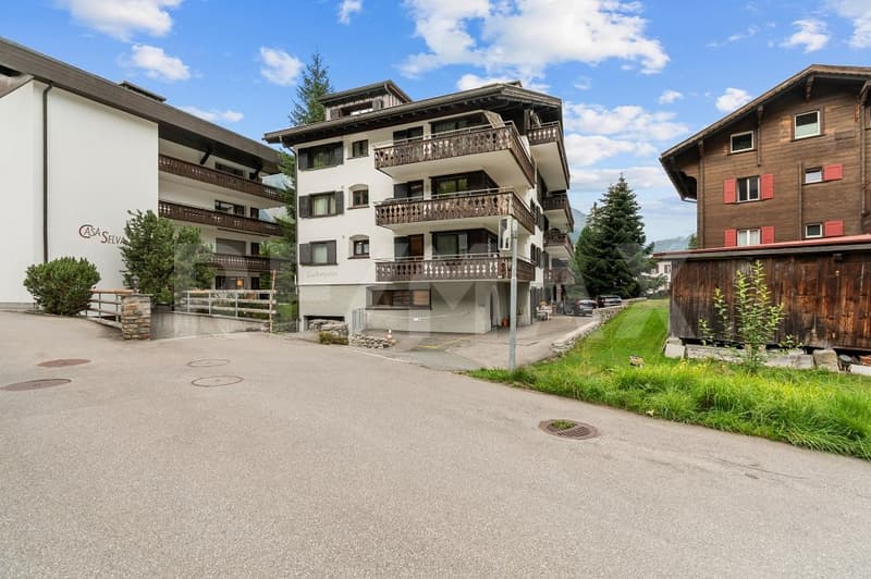 Hemelige 4½-Zimmer-Wohnung im Zentrum von Klosters (13)