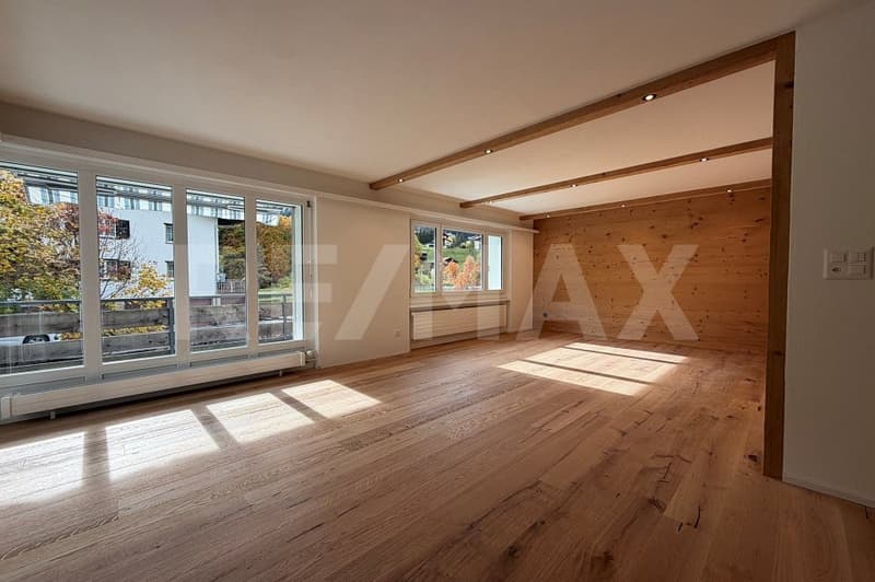 3.5-Zimmer-Wohnung in Klosters hochwertig saniert mit Chalet-Charme (1)