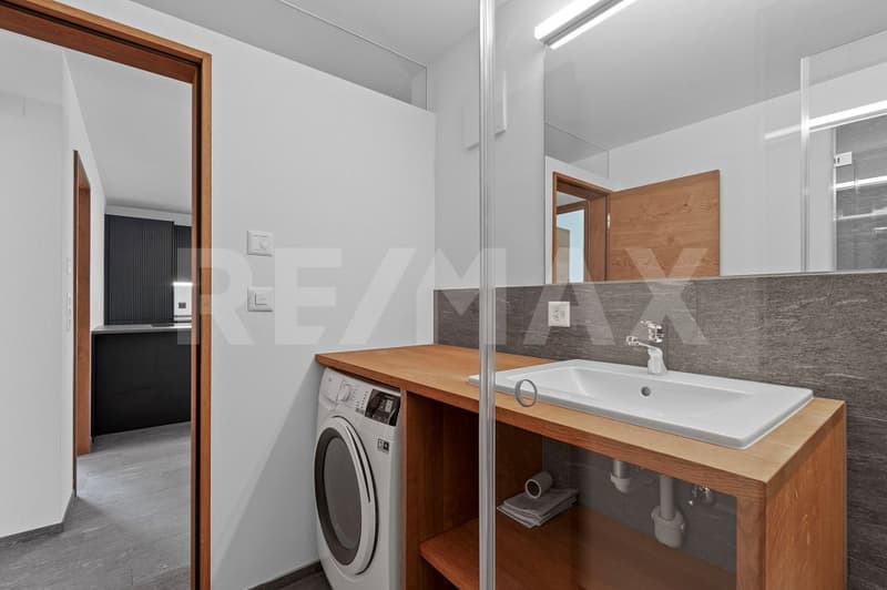 Appartement 3½ pièces n° 3 avec grand balcon au 1er étage en tant que résidence secondaire (9)