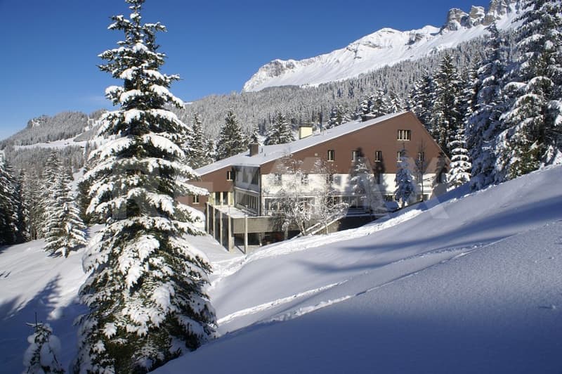 Maison d'hôtes et propriété polyvalente au milieu de la région de vacances de Lenzerheide (3)