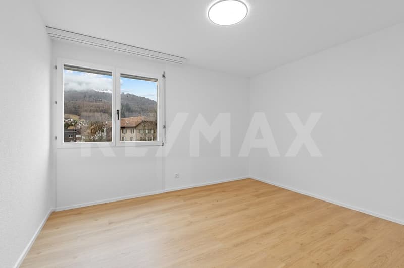 Appartamento 4 ½ locali - appena ristrutturato & pronto per essere occupato (8)