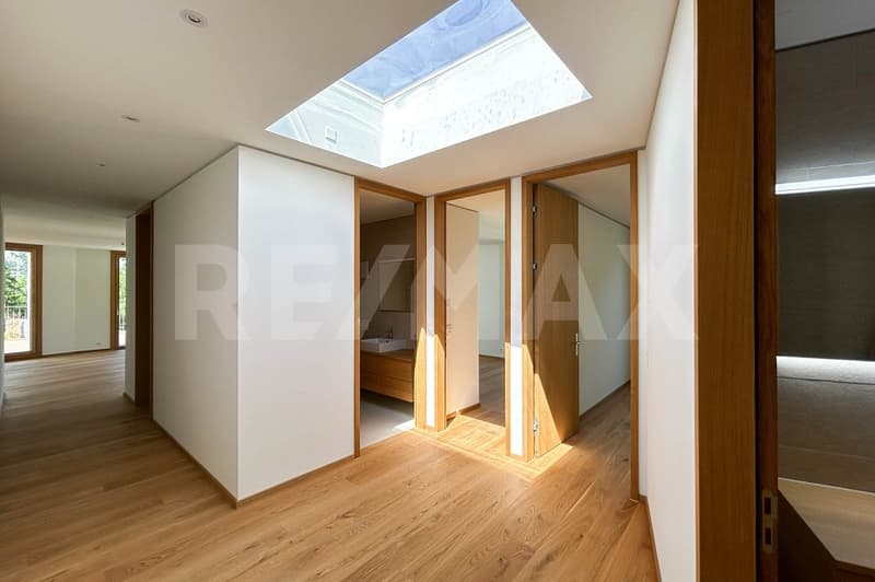 Appartement 6½ pièces au dernier étage, avec terrasse de 400m². (10)