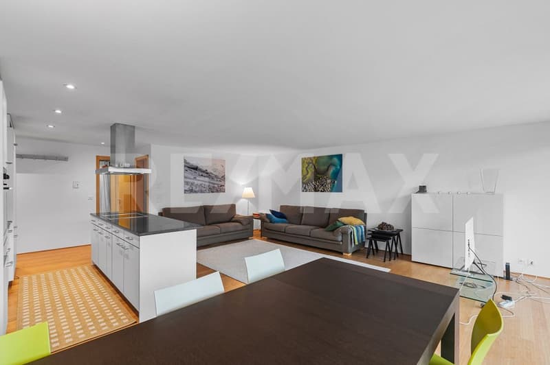 Stylish 3½ holiday apartment in Falera (3)