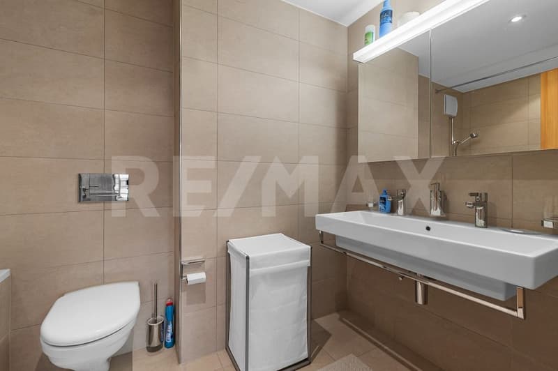 Stylish 3½ holiday apartment in Falera (9)