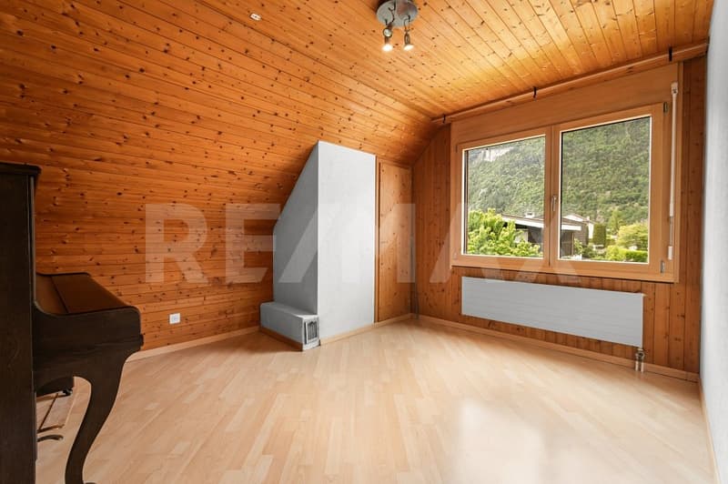 Charmantes 5 ½ Zimmer-Einfamilienhaus mit Gartenidylle in ruhiger Lage (8)
