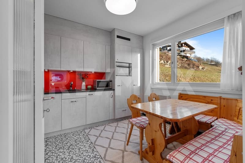 Charming 2 ½ room apartment with enchanting views (10)