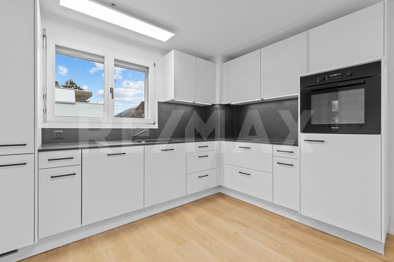4 ½-room apartment - freshly renovated & ready for occupancy (1)