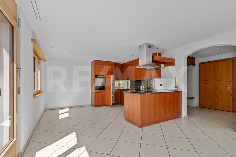 Appartamento di 5½ locali con vista incantevole (2)