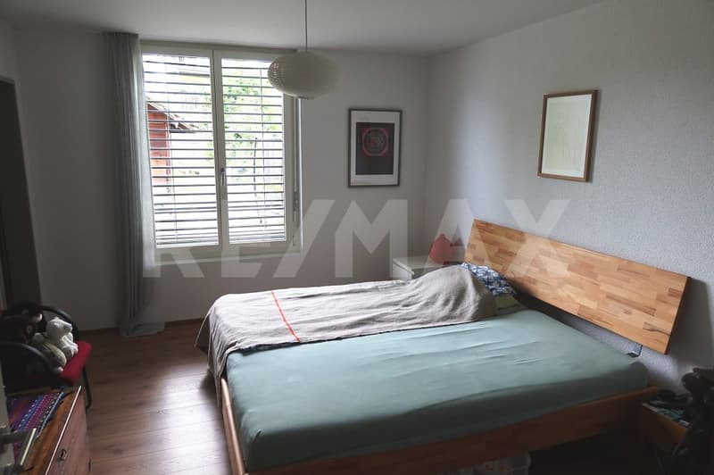 Modern 4.5-room apartment in an attractive location in Jenins (5)