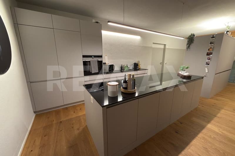 Moderne, loftähnliche 2.5-Zimmerwohnung im Zentrum von Küblis (1)
