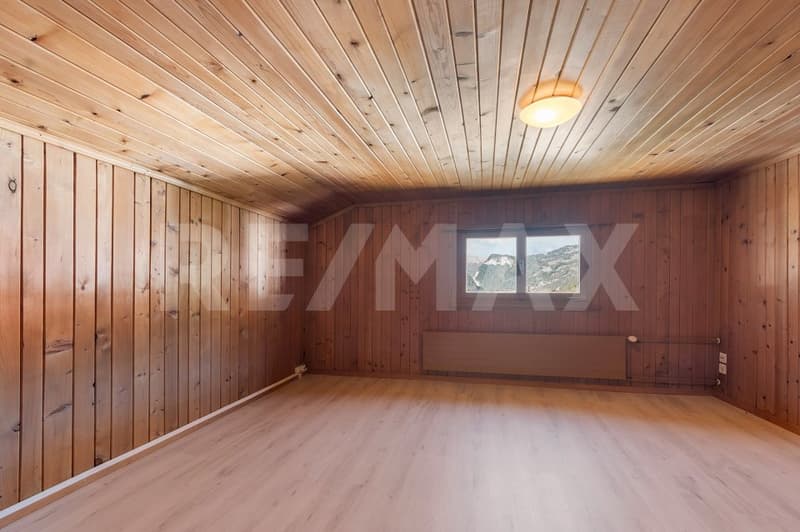 Einfamilienhaus mit Stallanbau und Ausbaupotenzial (8)