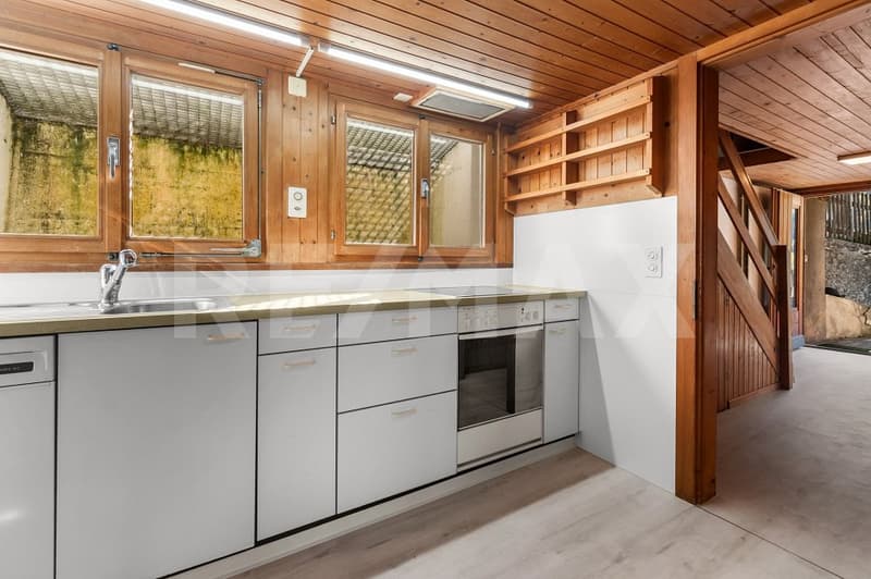 Einfamilienhaus mit Stallanbau und Ausbaupotenzial (4)