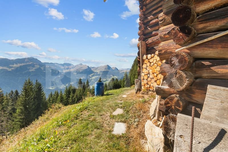 Maiensäss mit traumhafter Aussicht (10)