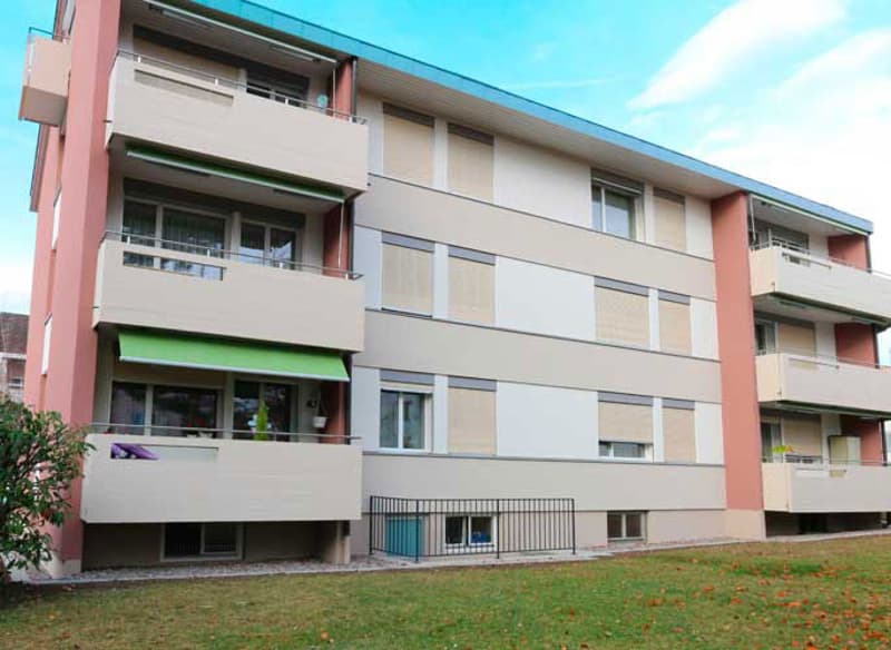 3.0 room apartment with private laundry tower (9)