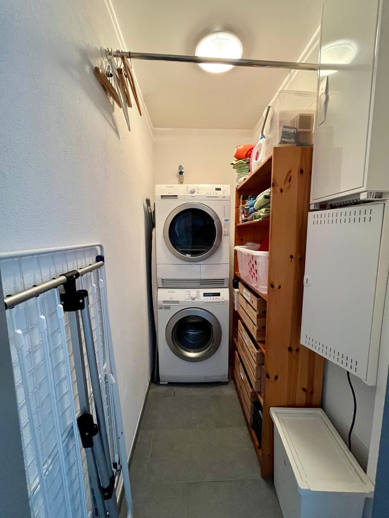 Appartement 4 pièces lumineux avec balcon dans un quartier calme – Wiesendangen (13)