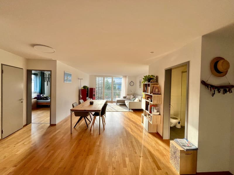 Appartement 4 pièces lumineux avec balcon dans un quartier calme – Wiesendangen (6)