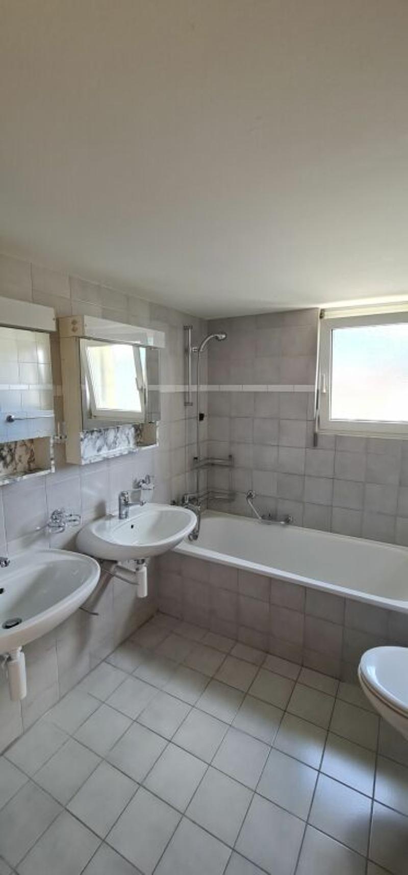 Appartement familial avec buanderie privée (4)