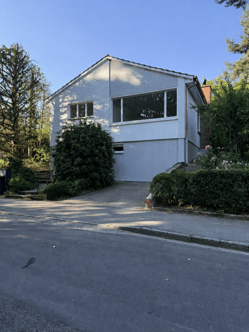 Casa unifamiliare ristrutturata con giardino in posizione popolare (3)