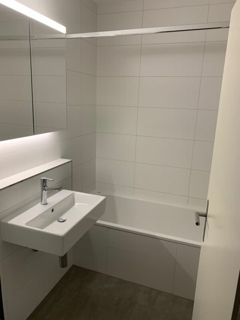 moderna e spaziosa in una posizione tranquilla (2)