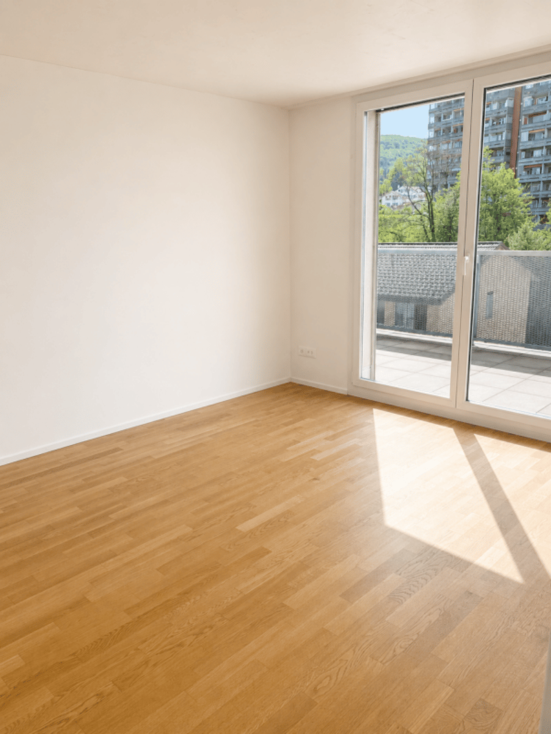 Appartamento attico attraente di 3,5 locali con torre di lavaggio privata (7)