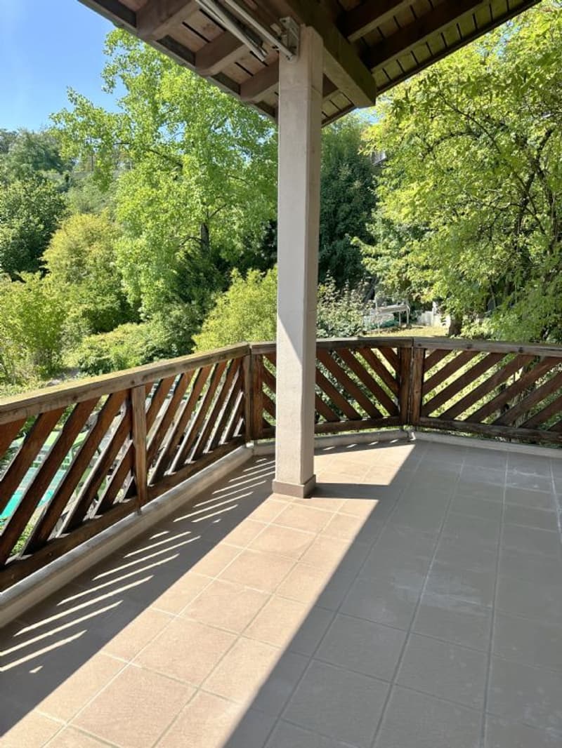 PEACEFUL | CENTRAL | WELL-MAINTAINED (9)