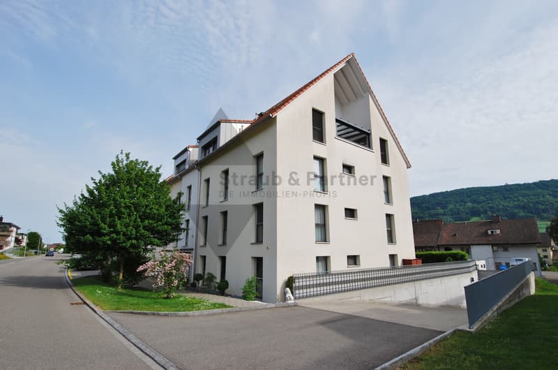 SONNIGER BALKON UND AUSSICHT AN ZENTRALER LAGE (11)