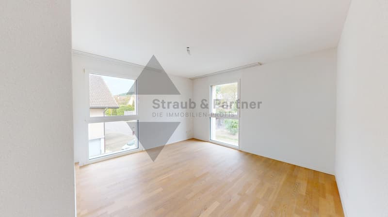 SONNIGER BALKON UND AUSSICHT AN ZENTRALER LAGE (7)