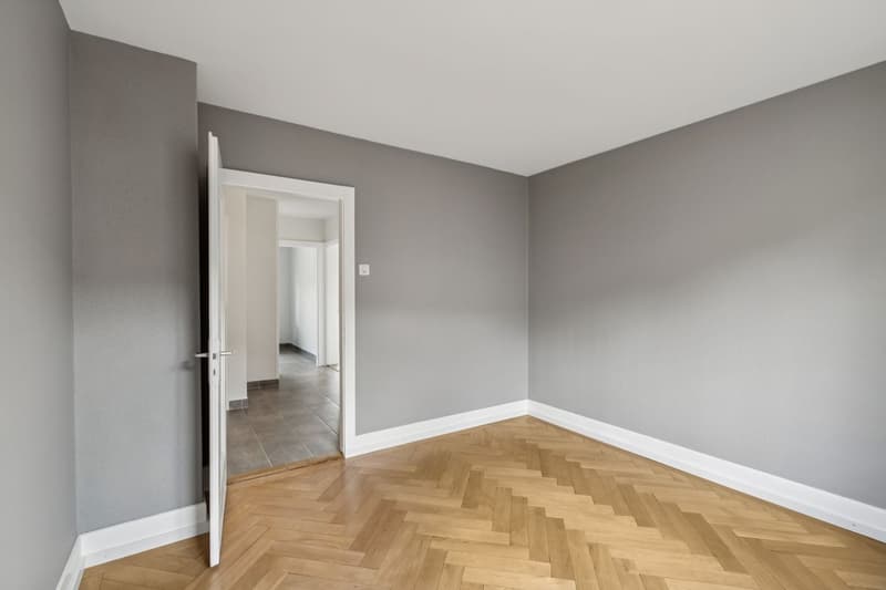 Lumineux 3.5 pièces rénové au coeur du village (6)