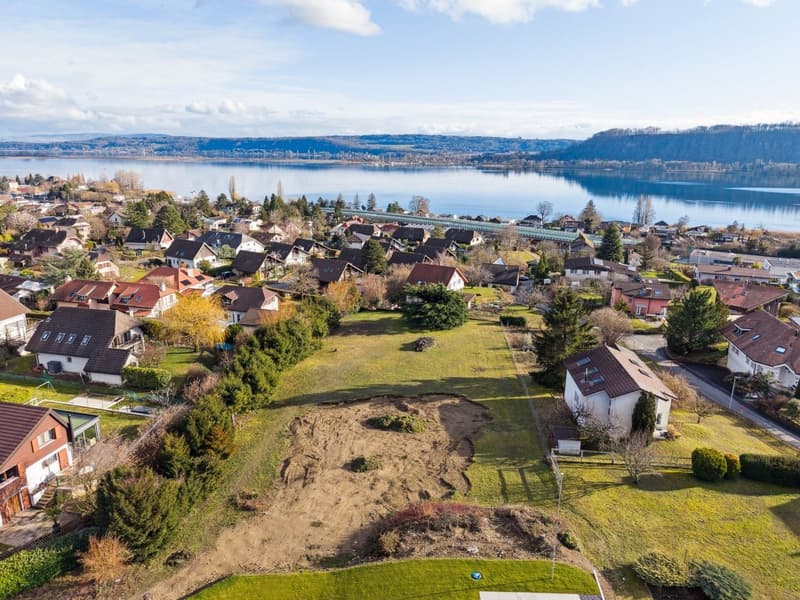 Bauplatz von ca. 705 m² mit anpassbarem Bauvorhaben (2)