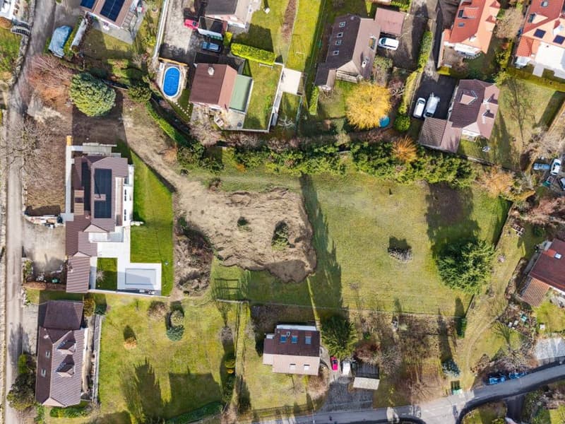 Bauplatz von ca. 775 m² mit anpassbarem Bauvorhaben (2)