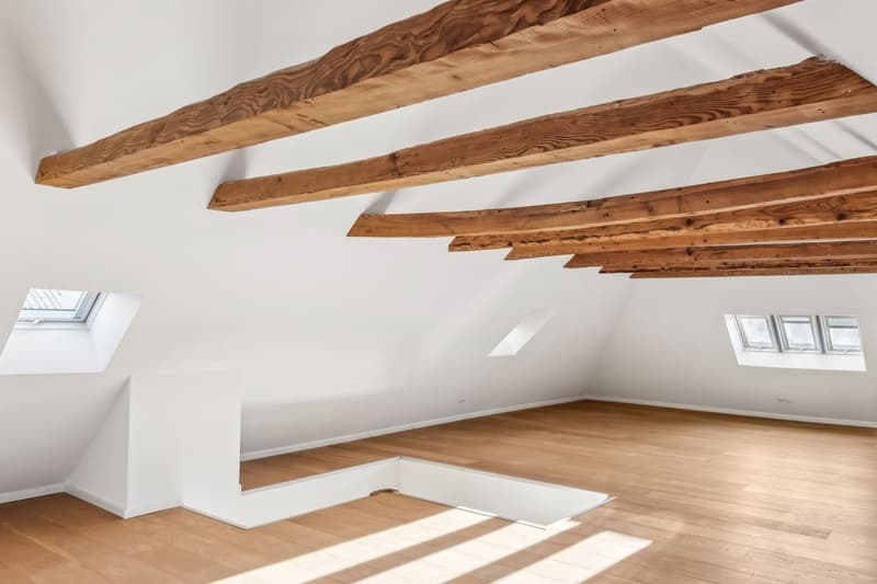 Spacieux et lumineux duplex dans une résidence Art déco (12)