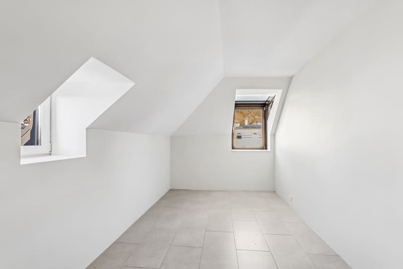 Spacieux et lumineux duplex dans une résidence Art déco (10)
