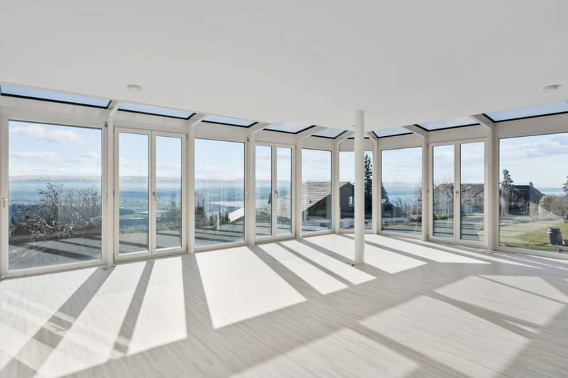 Detached house with 6.5 rooms and panoramic view of the three lakes (4)