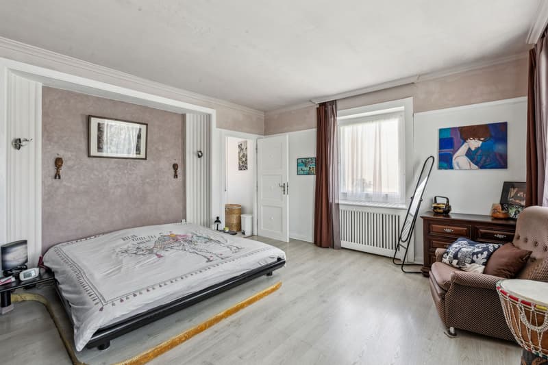 Beautiful individual villa with character (4)