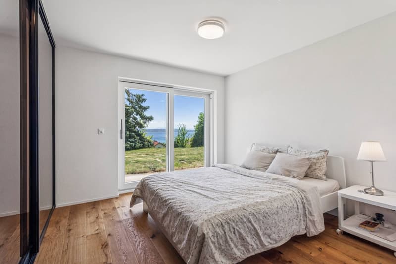 Eine Villa zwischen Himmel, Weinbergen und See (7)