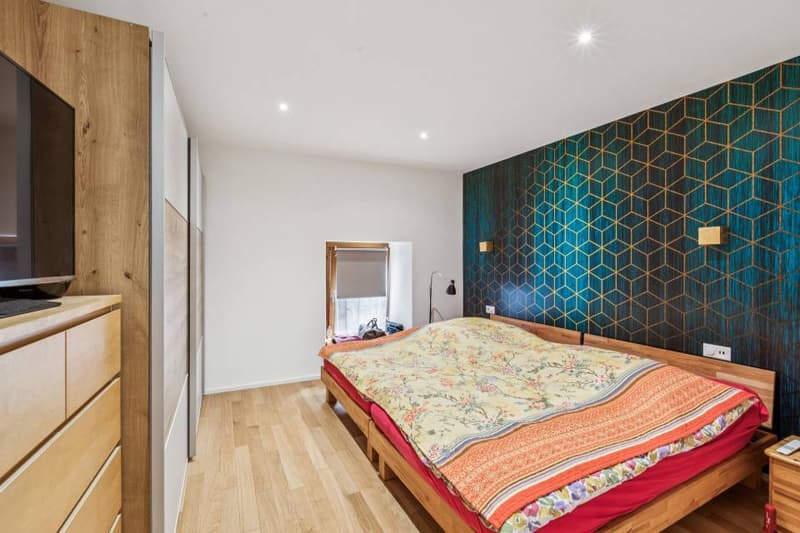 Authentic charm and exceptional potential for this renovated property (5)