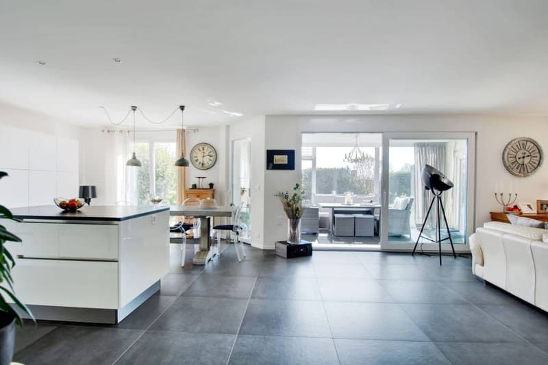 Natur, Raum und Licht - Apartment mit Garten und Terrasse (4)