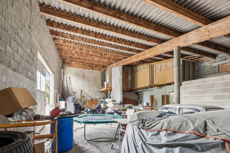 Fascino autentico e potenziale eccezionale per questa proprietà ristrutturata (9)