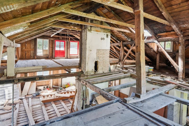 Immeuble à fort potentiel de transformation au Locle (8)