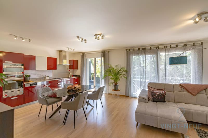 Onex ? Appartement de 5 pièces avec grand balcon, au coeur des commodités (1)
