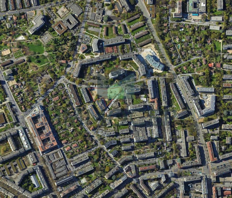Belle arcade commerciale de 81 m² dans un immeuble neuf à Vieusseux (3)