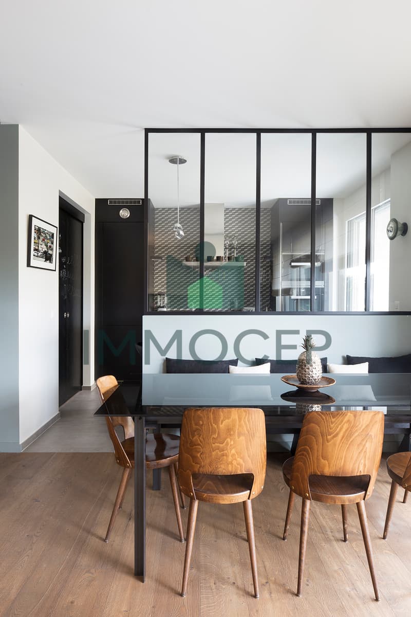 Appartment de standing avec grande terrasse et magnifique vue montagne (2)