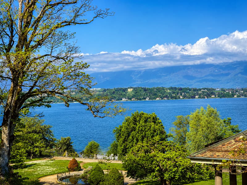 Villa d'exception avec vue lac panoramique (15)