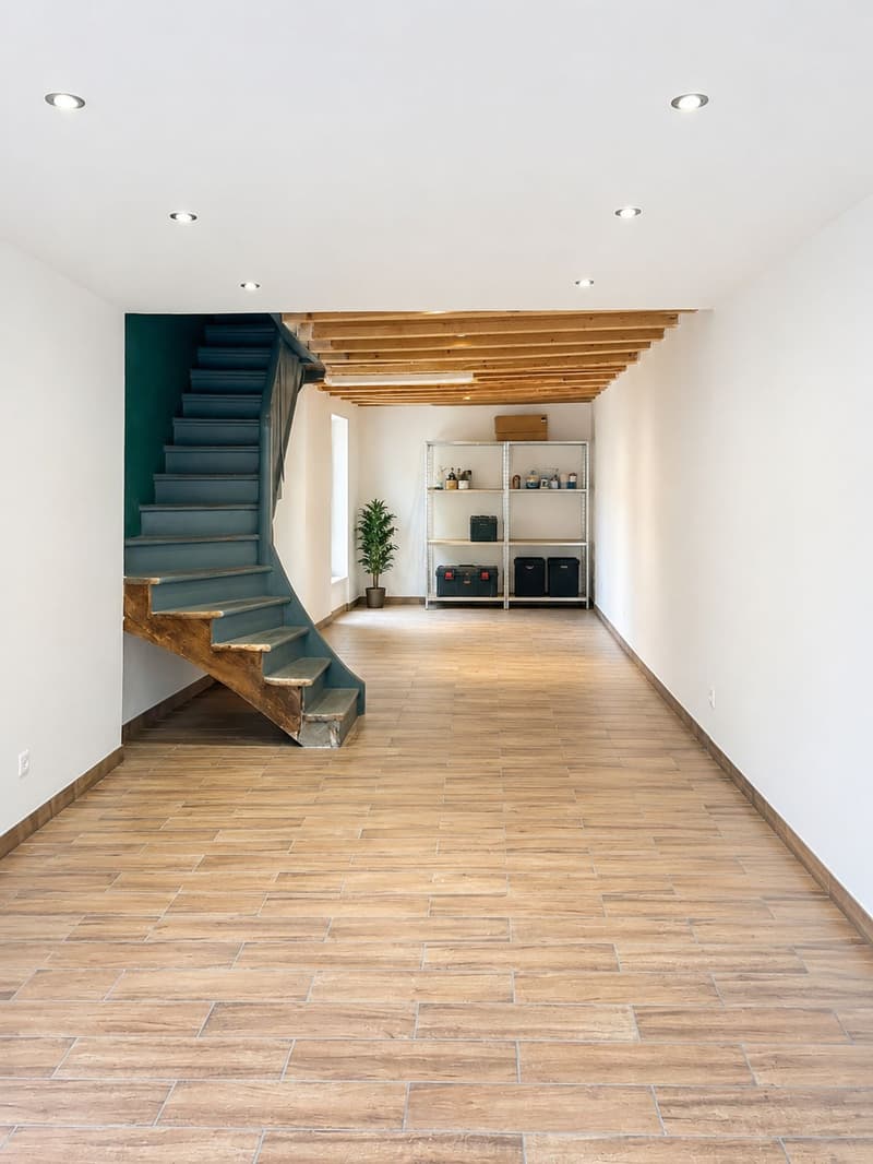 Haus im Dorf zur Renovierung (1)