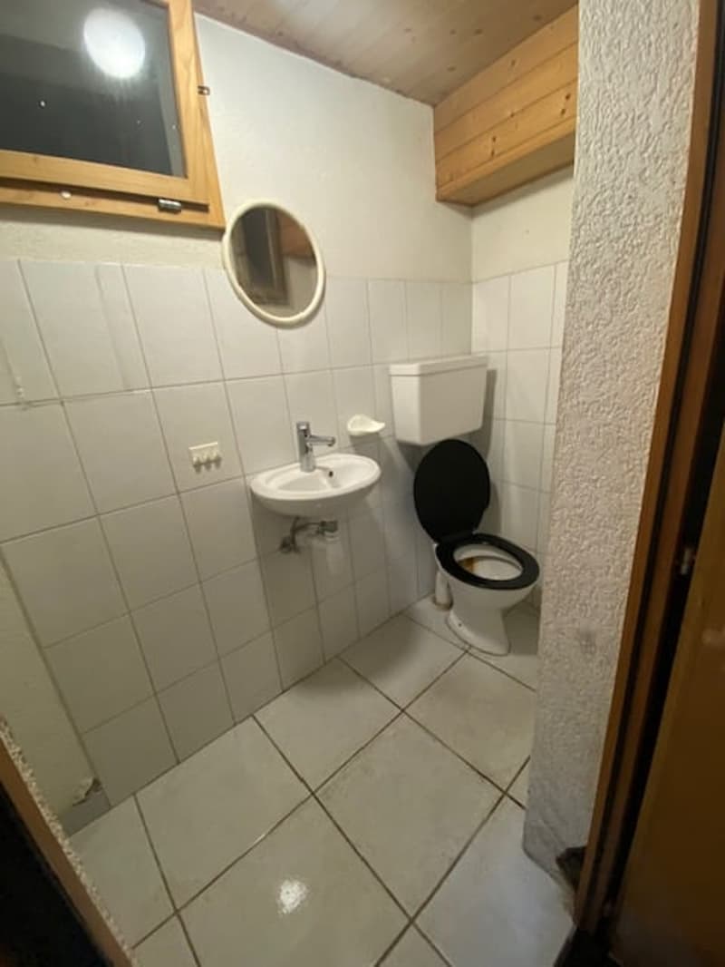 For rent commercial space in the old town of Porrentruy (2)