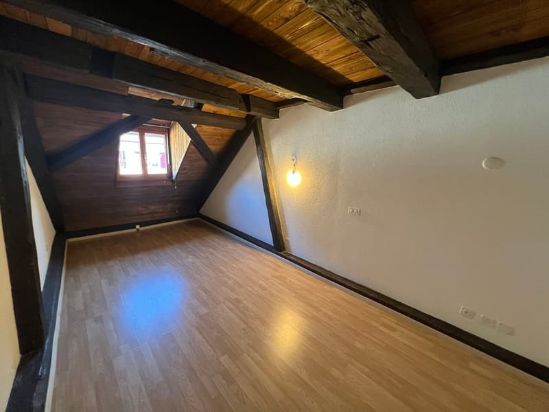Edificio di Reddito, Interamente Affittato nel Cuore di Porrentruy (8)