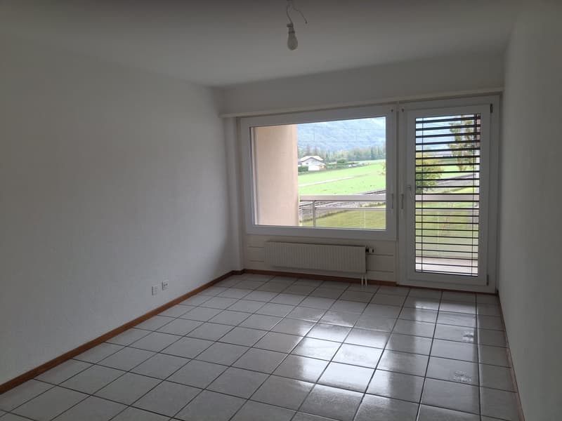 Appartement 3.5 pièces rénové à louer à Enney (5)