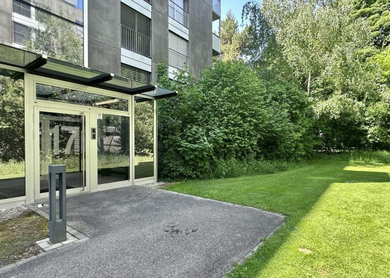 Prächtige Wohnung mit Terrasse und Aussicht im 5. Stock (2)