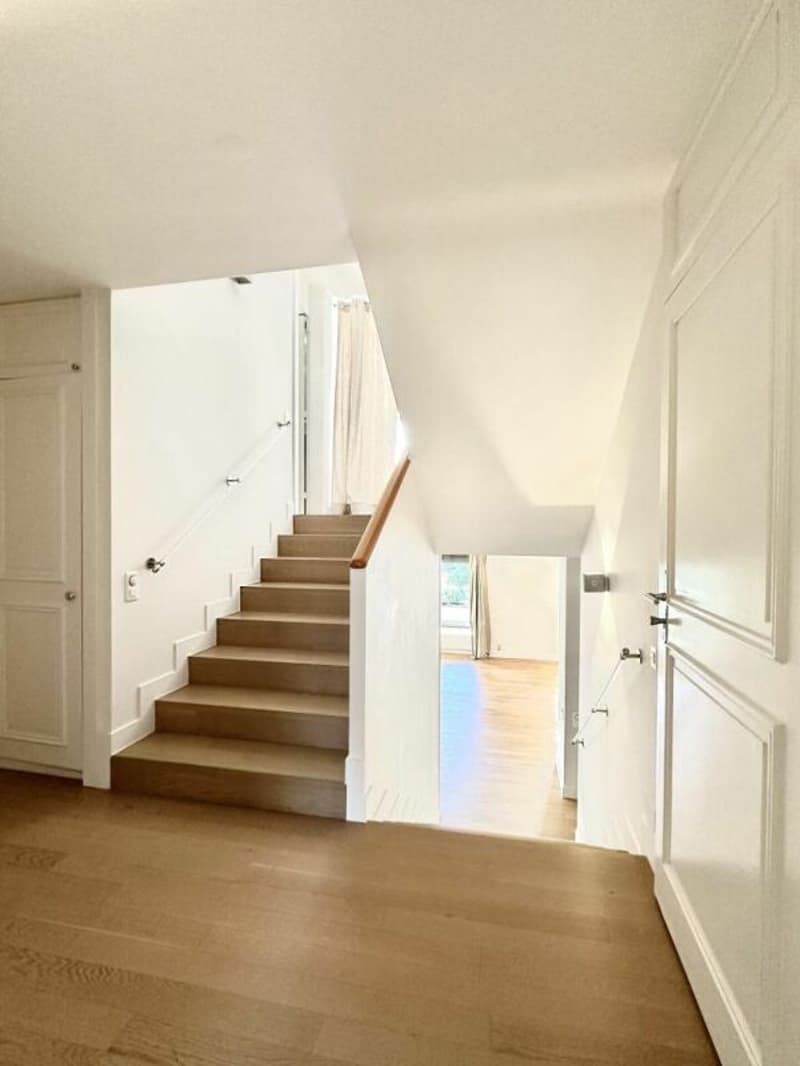 Triplex 6 rooms in Conches (25)