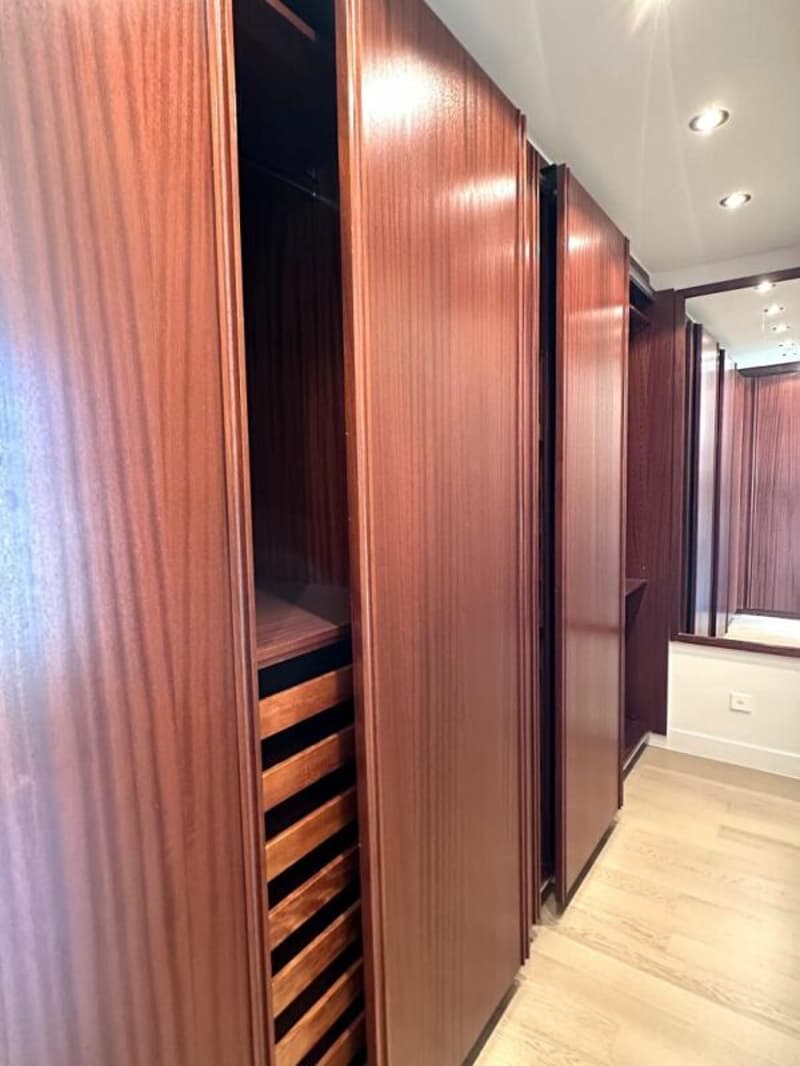 Triplex 6 rooms in Conches (32)